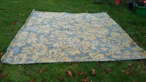 Oriental 100% wool carpet/rug